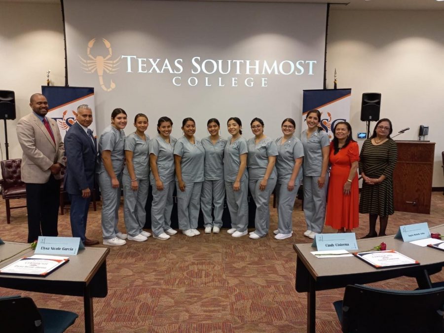 CNA Program Gives Seniors an Opportunity to Start Their Career Journey